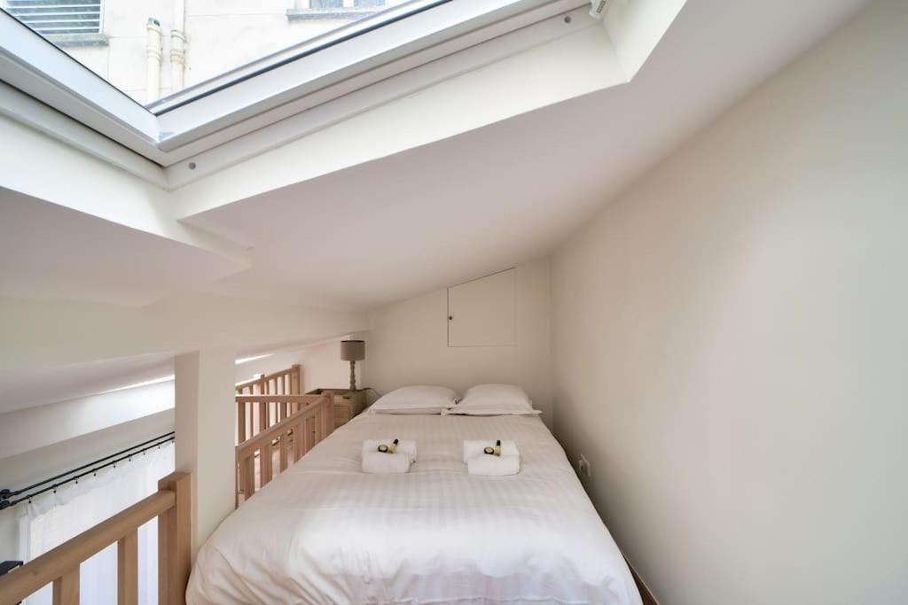 Superbe Maisonnette Neuve Au Coeur De Paris Bagian luar foto